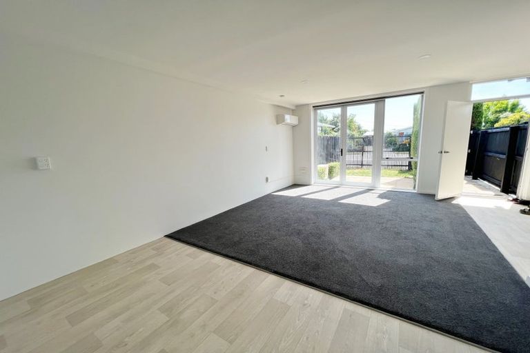 Photo of property in 2/35 Craven Street, Sockburn, Christchurch, 8042