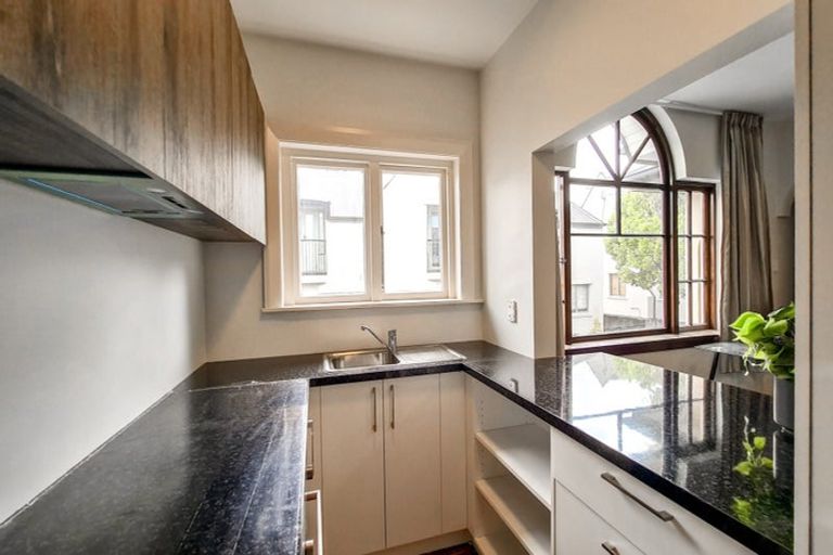 Photo of property in 53 Gloucester Street, Christchurch Central, Christchurch, 8013
