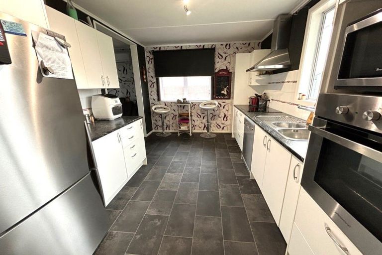 Photo of property in 13 Kea Place, Tokoroa, 3420