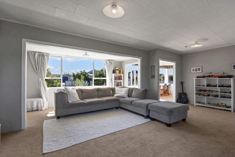 Photo of property in 11 Glassey Drive, Allenton, Ashburton, 7700