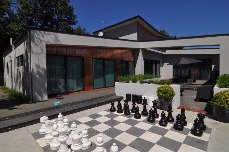 Photo of property in 120a Clyde Road, Ilam, Christchurch, 8041