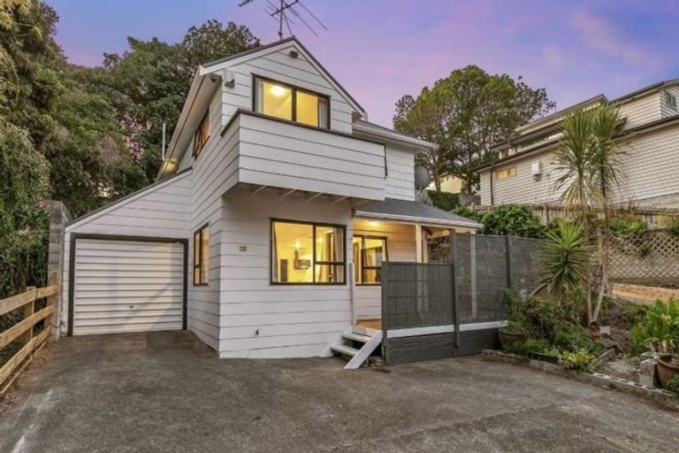 Photo of property in 52b Aroha Avenue, Sandringham, Auckland, 1025