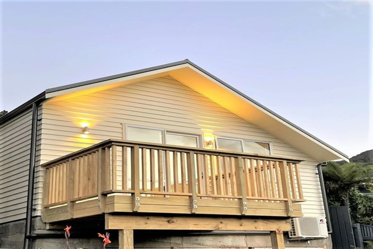 Photo of property in 104b Horoeka Street, Stokes Valley, Lower Hutt, 5019