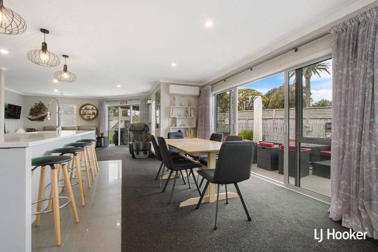 Photo of property in 2 Anatere Rise, Athenree, Katikati, 3177