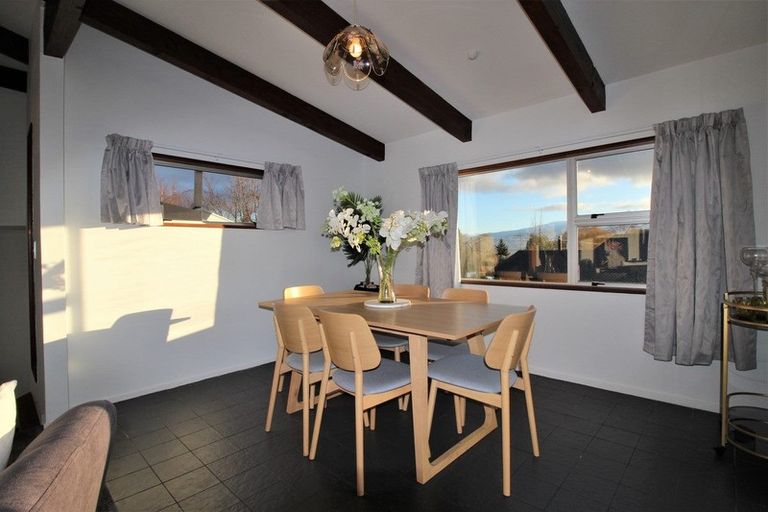 Photo of property in 60 Aronui Road, Bridge Hill, Alexandra, 9320