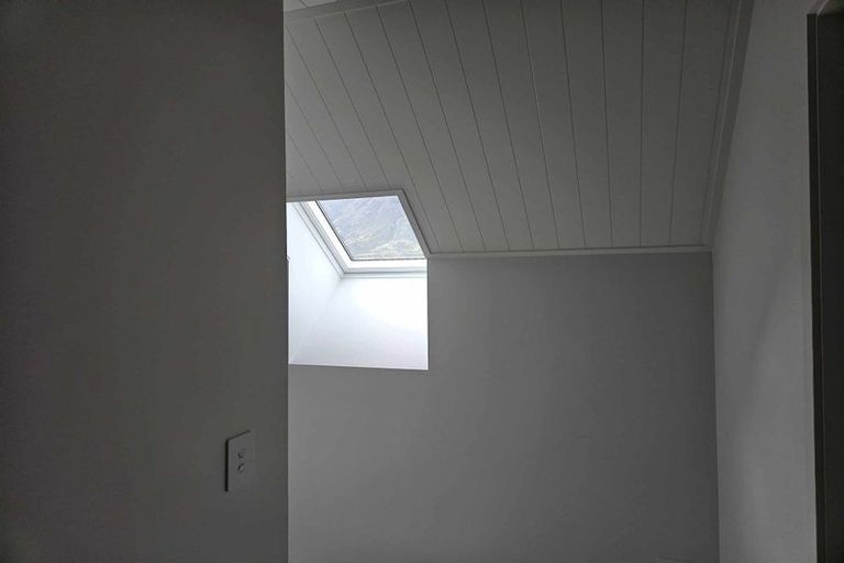 Photo of property in 43 Barn Road, Jacks Point, 9371