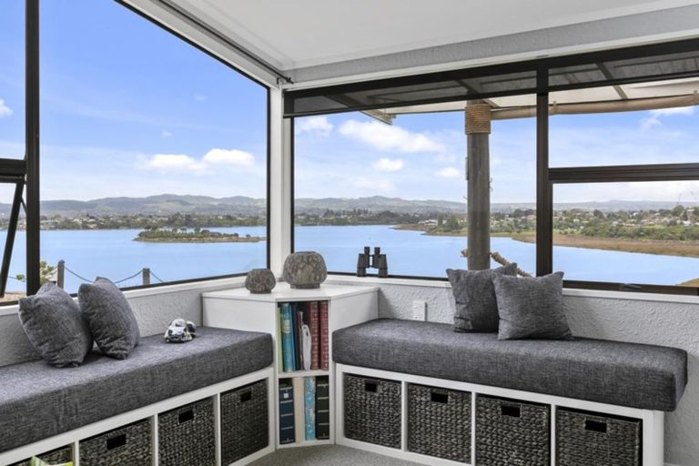 Photo of property in 9 Stratford Place, Otumoetai, Tauranga, 3110