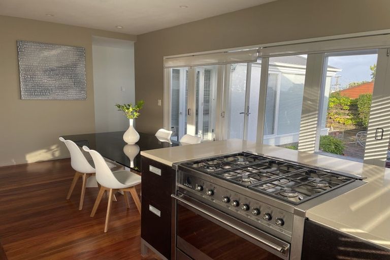 Photo of property in 1/3 Jutland Road, Hauraki, Auckland, 0622