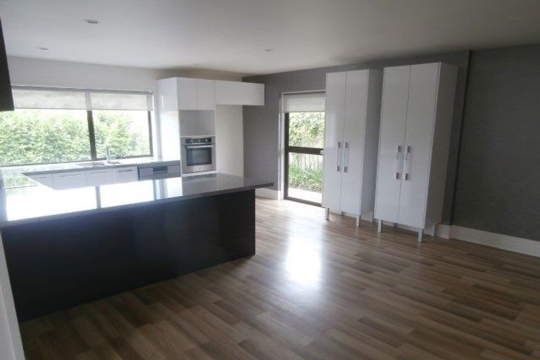 Photo of property in 3 Lonsdale Street, New Brighton, Christchurch, 8083
