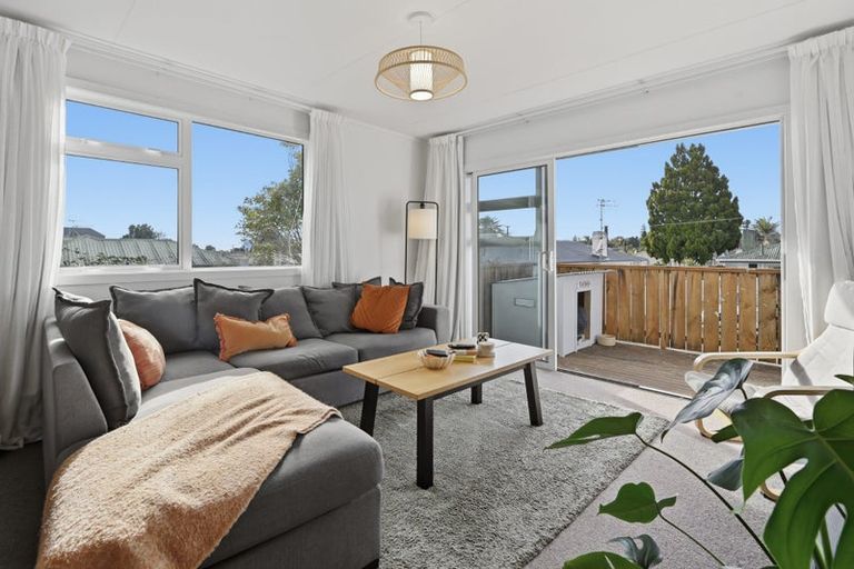 Photo of property in 38 Queen Road, Bellevue, Tauranga, 3110