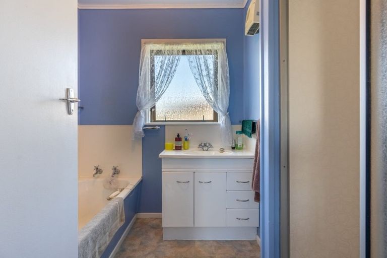 Photo of property in 51 Clayton Avenue, Otara, Auckland, 2023