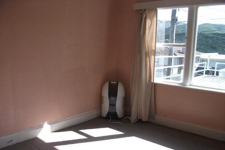 Photo of property in 31 Montreal Grove, Kingston, Wellington, 6021