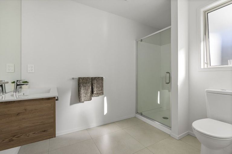 Photo of property in 4 Raynor Crescent, Pyes Pa, Tauranga, 3112