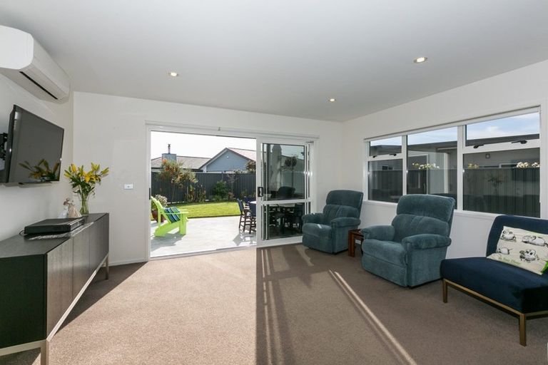 Photo of property in 5 Waitaki Way, Poraiti, Napier, 4112
