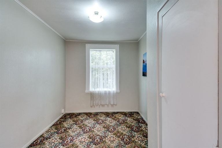 Photo of property in 80 Meeanee Quay, Westshore, Napier, 4110