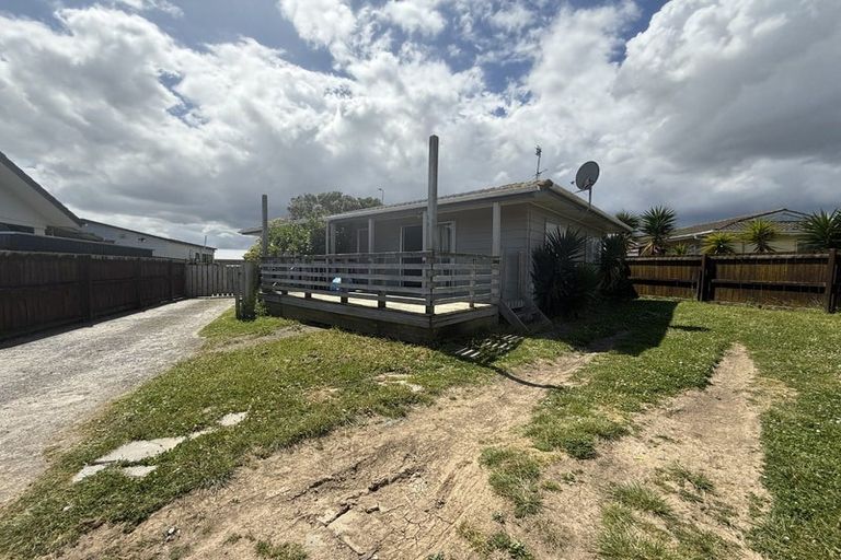 Photo of property in 63 Burundi Avenue, Clendon Park, Auckland, 2103