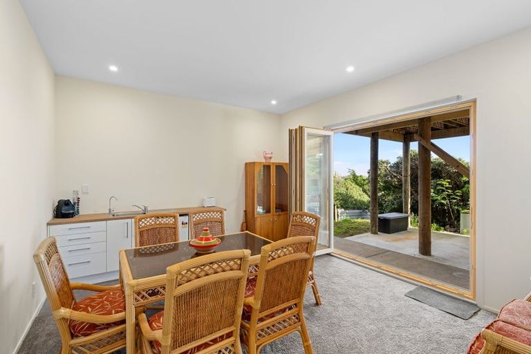 Photo of property in 5 Somerset Grove, Waitarere Beach, Levin, 5510