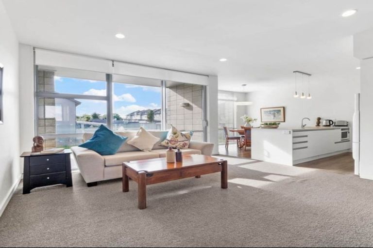 Photo of property in 421 Murphys Road, Flat Bush, Auckland, 2019
