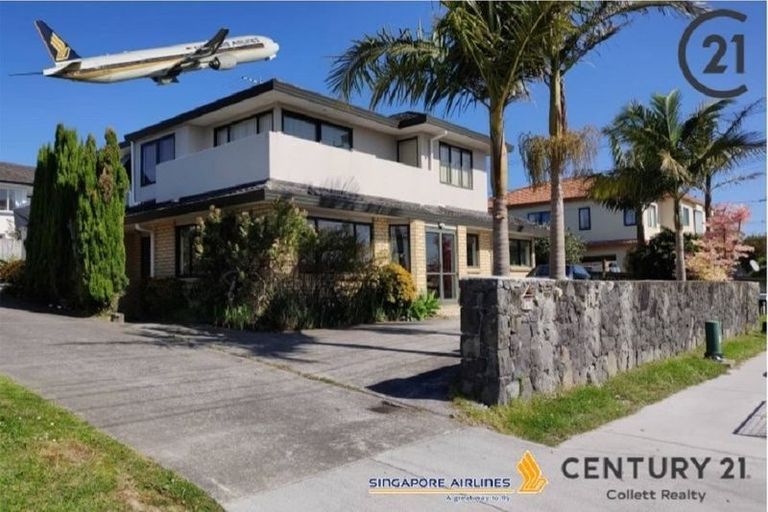 Photo of property in 2/49 College Road, Northcote, Auckland, 0627