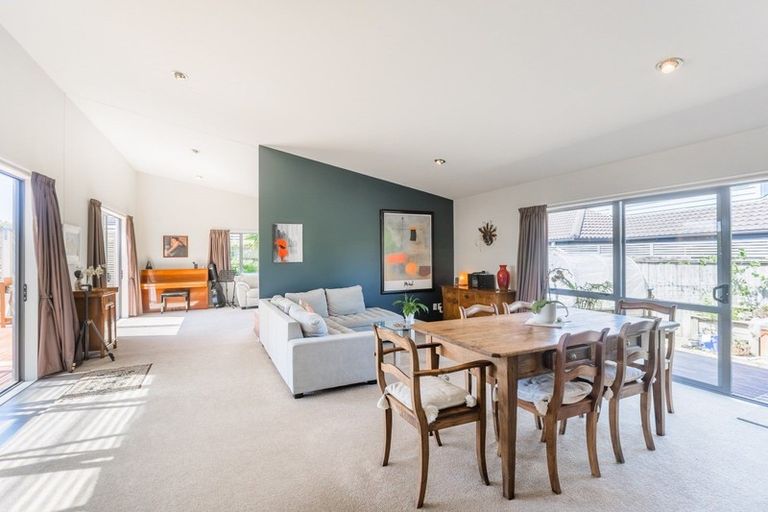 Photo of property in 337 Manly Street, Paraparaumu Beach, Paraparaumu, 5032