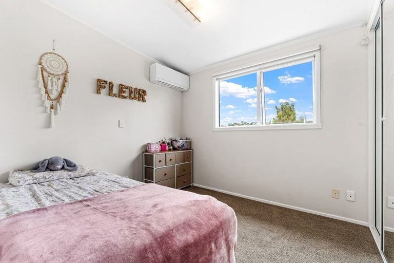 Photo of property in 267 Vipond Road, Stanmore Bay, Whangaparaoa, 0932