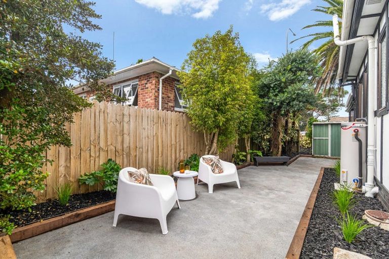 Photo of property in 1/452 Hibiscus Coast Highway, Orewa, 0931