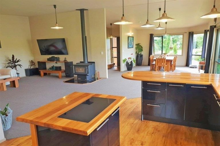 Photo of property in 63a Saxton Road, Upper Vogeltown, New Plymouth, 4371