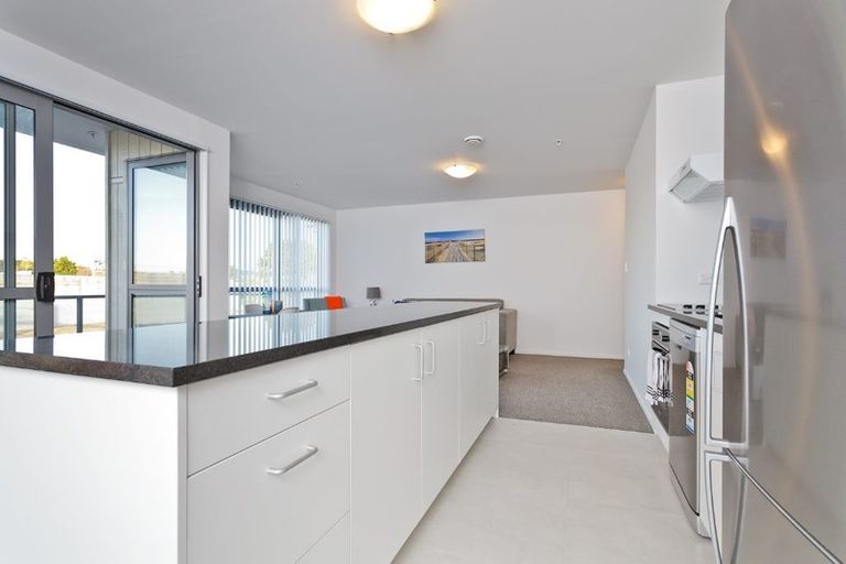 Photo of property in 12/26 Railway Street West, Papakura, 2110