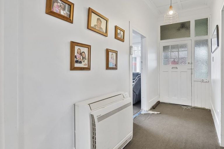 Photo of property in 69 Burns Street, South Dunedin, Dunedin, 9012