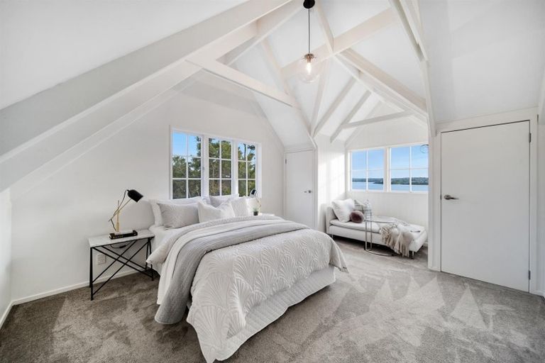 Photo of property in 27 Telstar Place, Beach Haven, Auckland, 0626