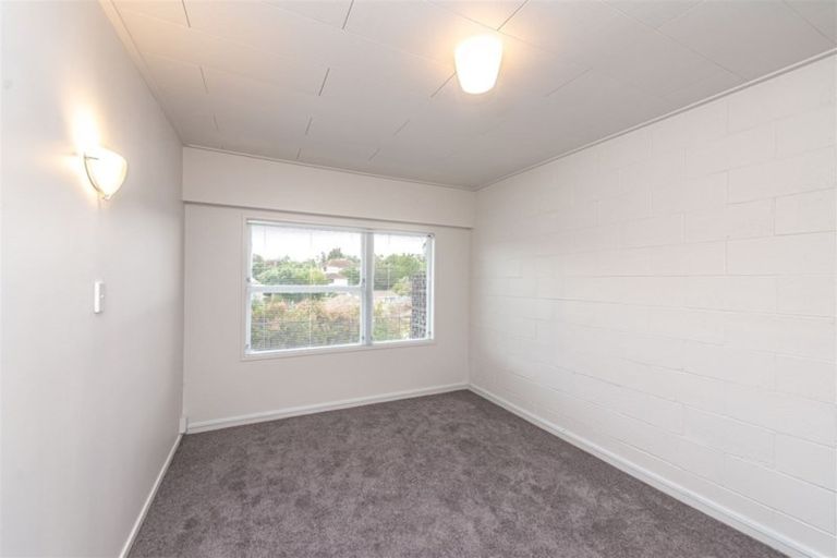 Photo of property in 73b Great North Road, Saint Johns Hill, Whanganui, 4501