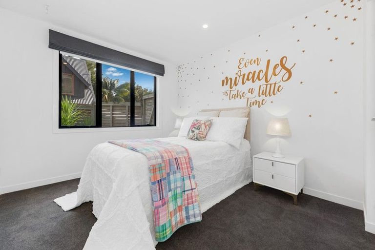 Photo of property in 38a Gills Road, Bucklands Beach, Auckland, 2014