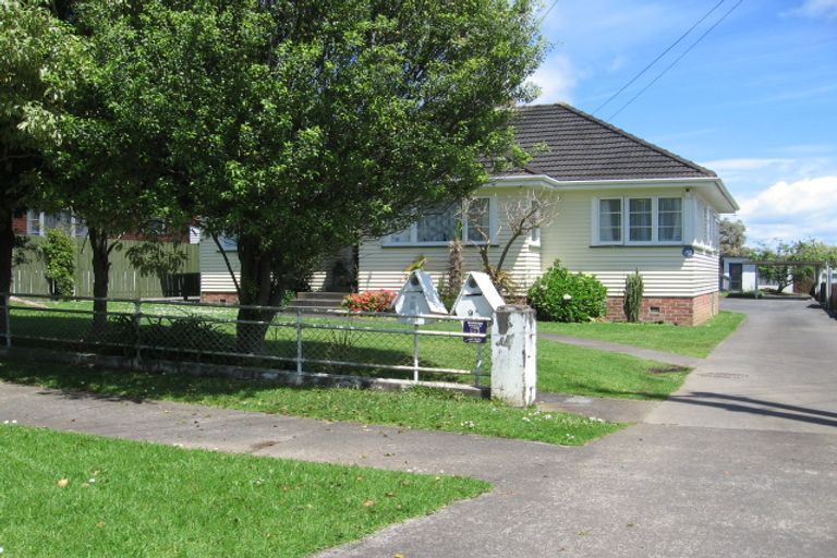Photo of property in 1/9 Margaret Road, Papatoetoe, Auckland, 2025