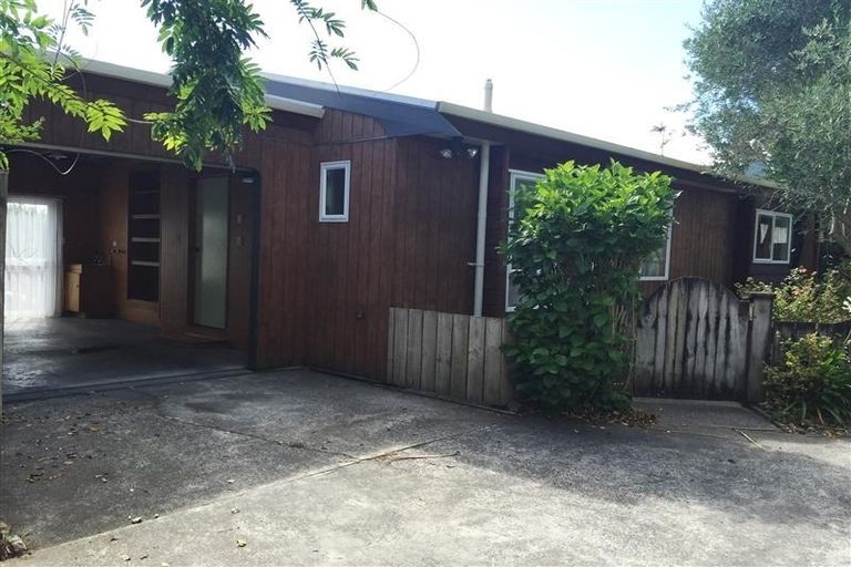 Photo of property in 10b Carlton Road, Pukekohe, 2120