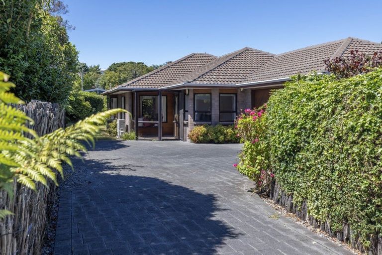 Photo of property in 52 Matatua Road, Raumati Beach, Paraparaumu, 5032