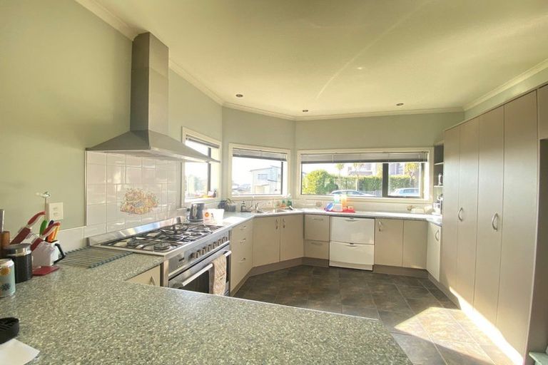 Photo of property in 23 Milford Street, Aotea, Porirua, 5024