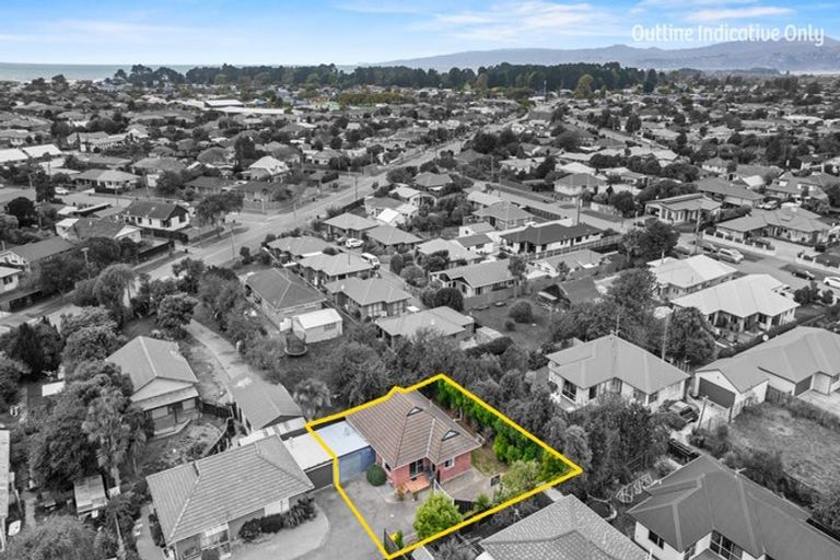 Photo of property in 1/238a Bower Avenue, North New Brighton, Christchurch, 8083