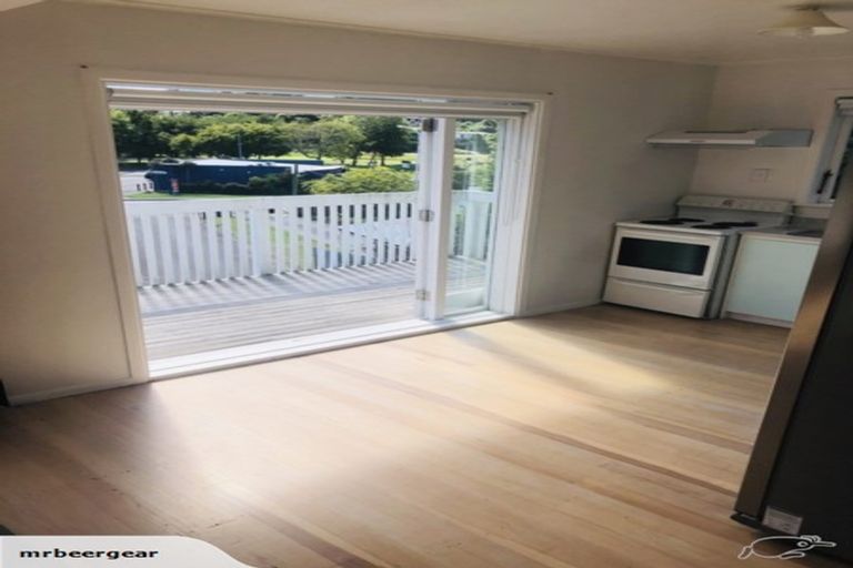 Photo of property in 30 Holborn Drive, Stokes Valley, Lower Hutt, 5019