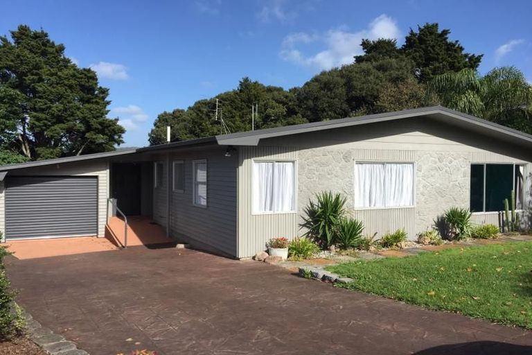 Photo of property in 13 Kotare Crescent, Maunu, Whangarei, 0110