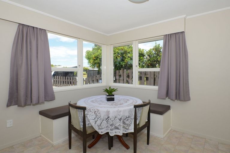 Photo of property in 26 Beazley Crescent, Tikipunga, Whangarei, 0112
