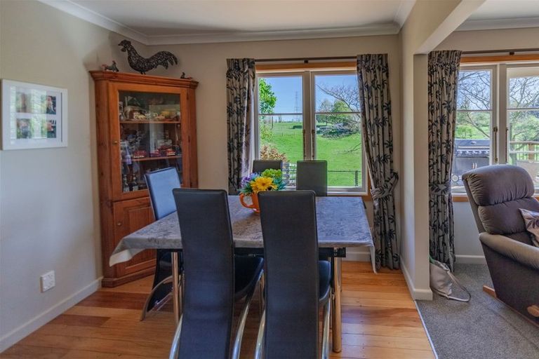 Photo of property in 744 Taihape Road, Pukehamoamoa, Hastings, 4179
