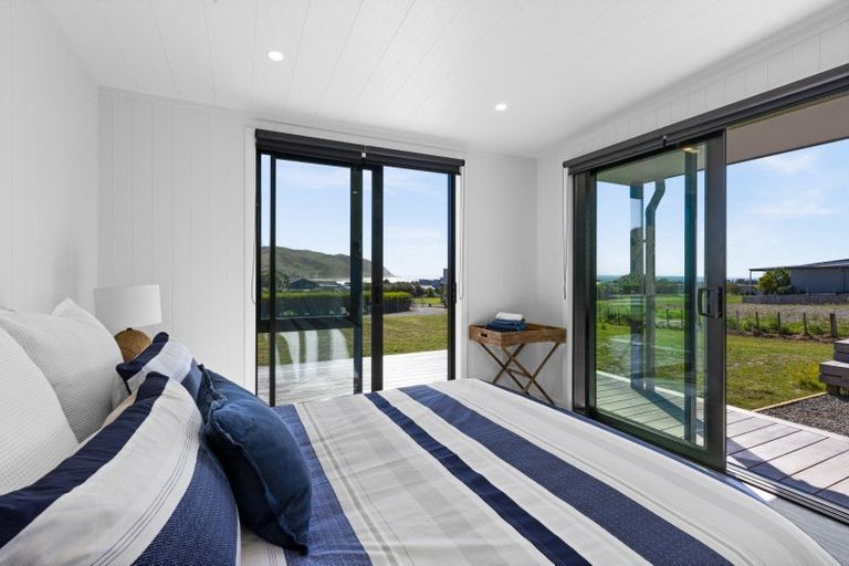 Photo of property in 4a Shoal Beach Road, Aramoana, Omakere, 4271