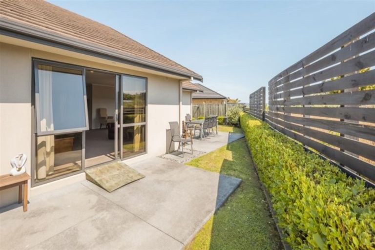 Photo of property in 1 Carroll Place, Owhata, Rotorua, 3010