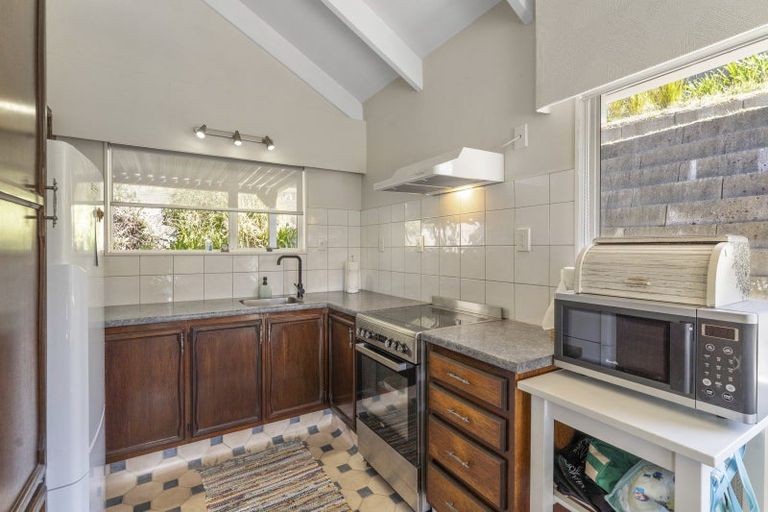 Photo of property in 18 Robert Mckeen Street, Otaki Beach, Otaki, 5512