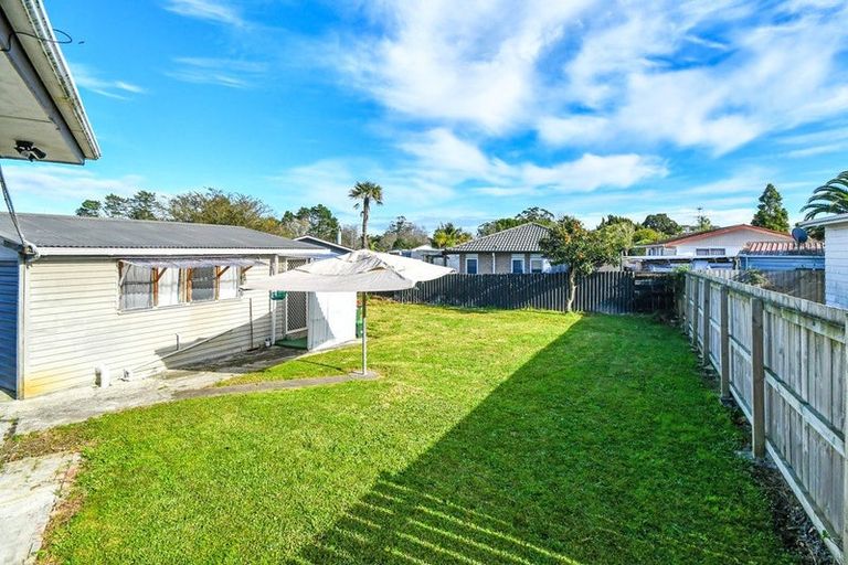 Photo of property in 6 Quintal Place, Papatoetoe, Auckland, 2025