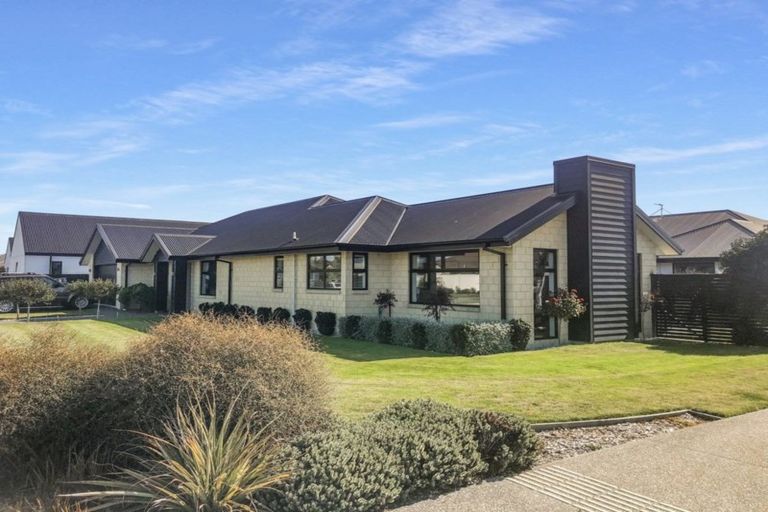 Photo of property in 37 Te Korari Street, Marshland, Christchurch, 8083