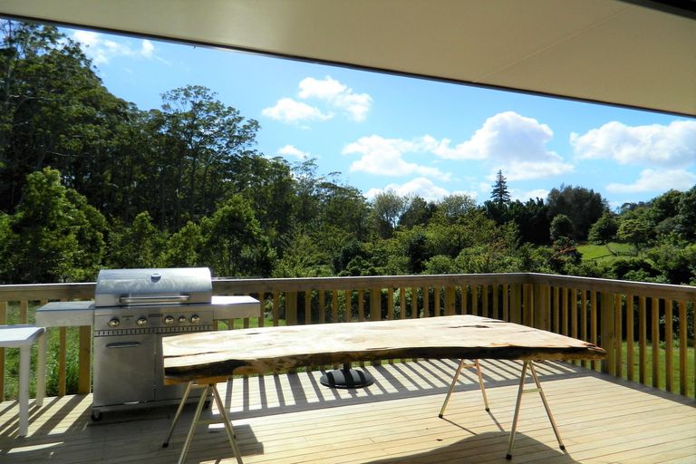 Photo of property in 37 Alderton Drive, Kerikeri, 0230