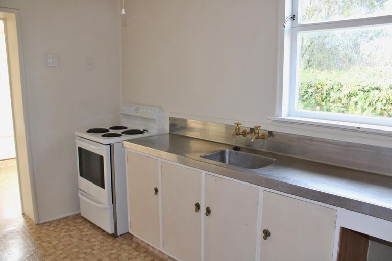 Photo of property in 16 Upper Plain Road, Masterton, 5810