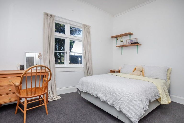 Photo of property in 114 Aerodrome Road, Dannevirke, 4972