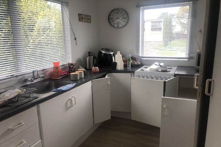 Photo of property in 89 Gossamer Drive, Pakuranga Heights, Auckland, 2010